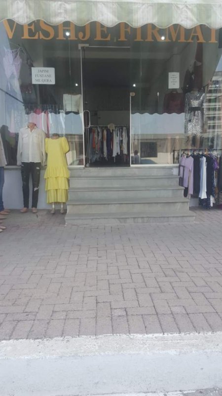 Tirane, shitet dyqan Kati 0, 89.000 Euro (Bulevardi i Ri,Astir)