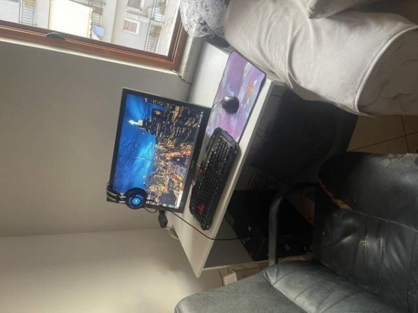 Tirane, shes PC+Monitor Samsung