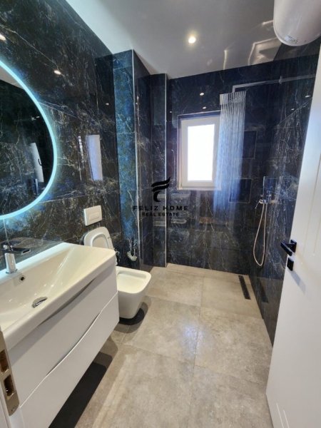 Tirane, shitet apartament 2+1+Ballkon Kati 3, 80 m² 144.900 € (MINE PEZA)