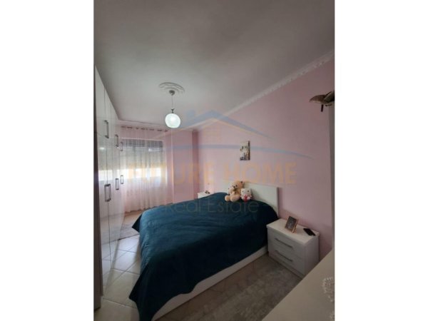 Tirane, shes apartament 1+1 Kati 5, 55 m² 73.000 € (Fresk)