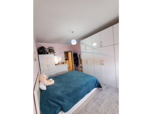 Tirane, shes apartament 1+1 Kati 5, 55 m² 73.000 € (Fresk)
