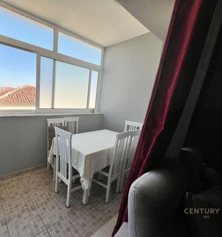 Tirane, shitet apartament 2+1+Ballkon Kati 2, 95 m² 135.000 € (Rruga Arkitekt Kasemi)