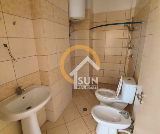 Shkoder, shitet apartament 2+1+Ballkon Kati 6, 80 m² 88.000 € (QENDER, SHKODER)
