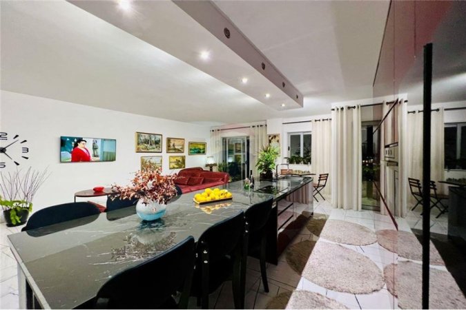 Tirane, shitet apartament 2+1 Kati 3, 136 m² 330.000 € (Rruga Hamdi Sina - Liqeni i Thatë)