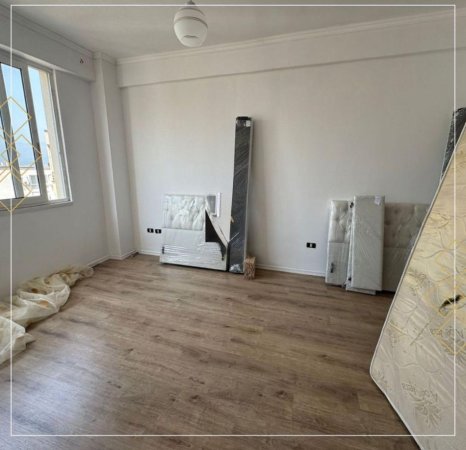 Tirane, shitet apartament 2+1+Ballkon Kati 9, 105 m² 125.000 € (Astir)