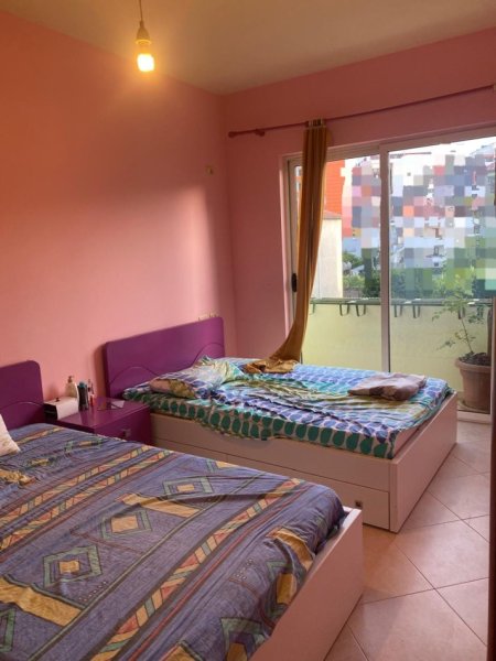 Tirane, shes apartament 2+1 Kati 1, 90 m² 120.000 € (astir)