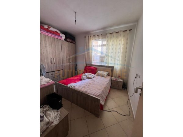 Tirane, shitet apartament 1+1 Kati 1, 66 m² 75.000 € (Unaza e re)