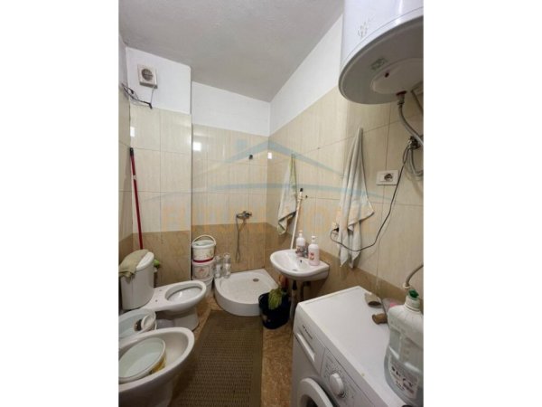 Tirane, shitet apartament 1+1 Kati 1, 66 m² 75.000 € (Unaza e re)