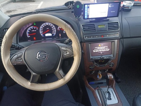 Tirane, shes SUV | Fuoristrad | Xhip Ssangyong Rexton Nafte, e zeze automatik Klima 291.000 km 14.000 €
