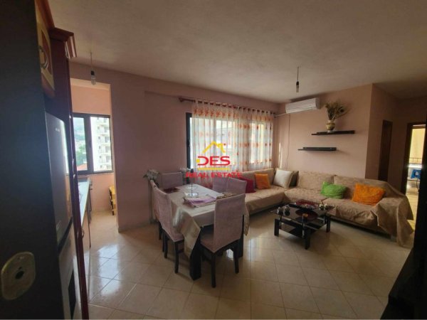 Sarande, shitet apartament 1+1+Ballkon Kati 3, 65 m² 