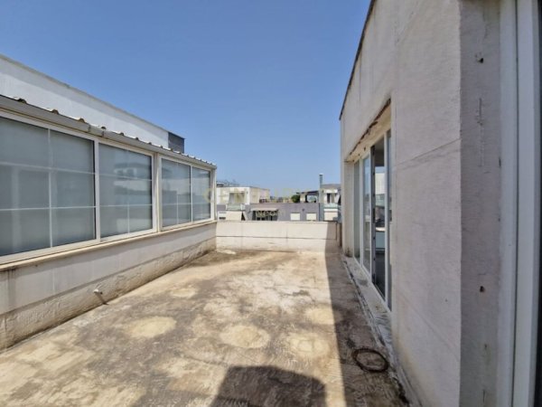 Tirane, shitet apartament 1+1 Kati 8, 104 m² 108.500 € (Rruga: Bedri Karapici Tirana, Albania)