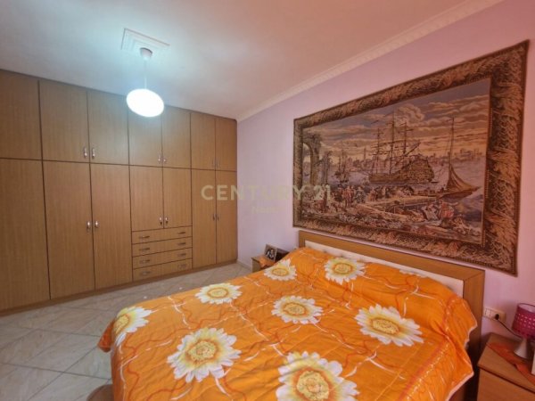 Durres, shitet apartament 3+1 Kati 3, 114 m² 125.000 € (Pavaresia Durrës, Albania)