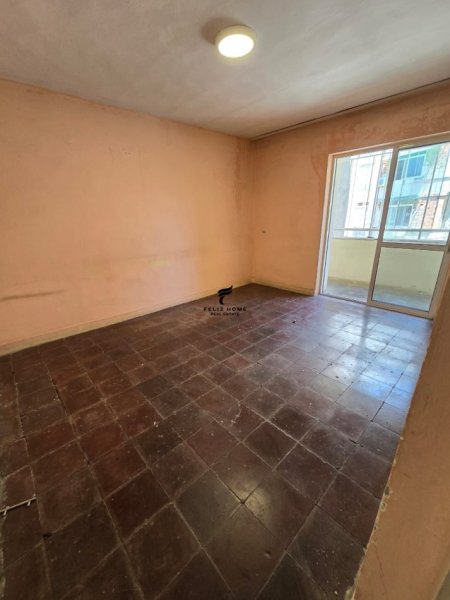Tirane, shitet apartament 1+1+Ballkon Kati 3, 60 m² 85.000 € (RRUGA IRFAN TOMINI)