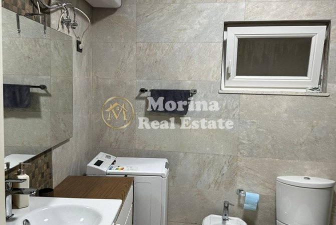 Tirane, jepet me qera apartament 1+1 Kati 2, 65 m² 600 € (Liqeni i Thate)