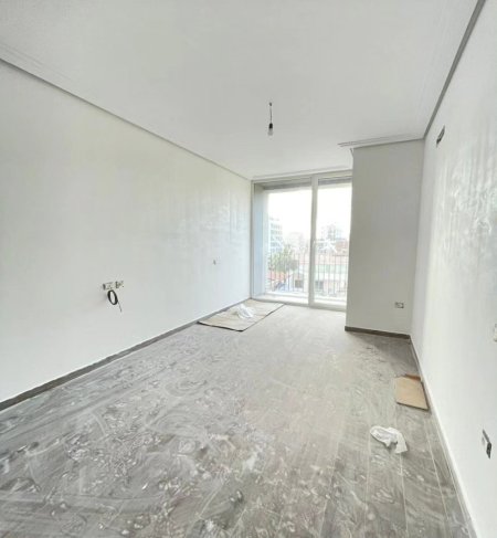 Tirane, shitet apartament 2+1 , 96 m² 170.000 € (Gjimnazi Partizani)