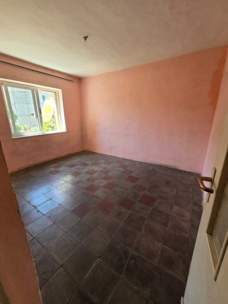 Tirane, shitet apartament 1+1 , 60 m² 85.000 € (Irfan Tomini)