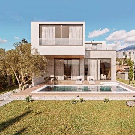 Tirane, shitet Vile 2+1 , 430 m² (Liqeni i Farkes)