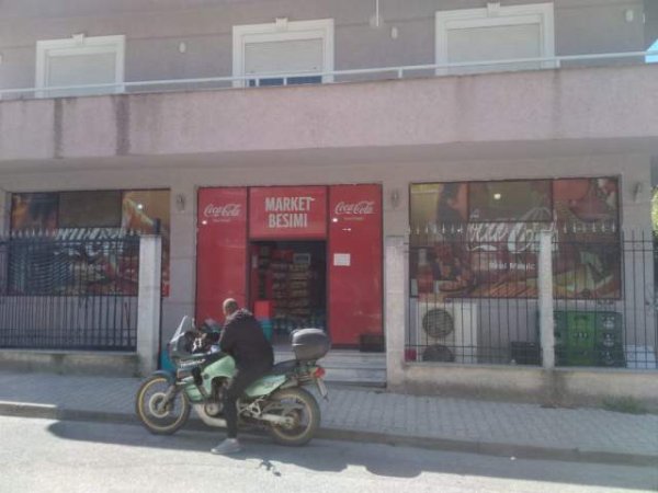 Tirane, shes ambjent biznesi Kati 0, 500 m² 420.000 Euro (Rruga Llambi Bonata)