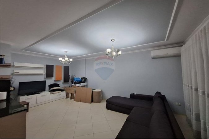Tirane, shitet apartament 2+1 Kati 6, 119 m² 144.000 € (Rruga Besim Alla - Yzberisht - Pallatet Cabej)