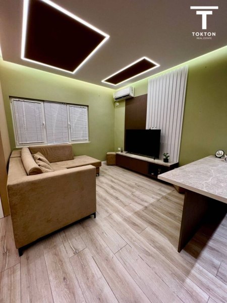 Tirane, shitet apartament 1+1 Kati 6, 48 m² 85.000 € (Pazari i Ri) TT 1140