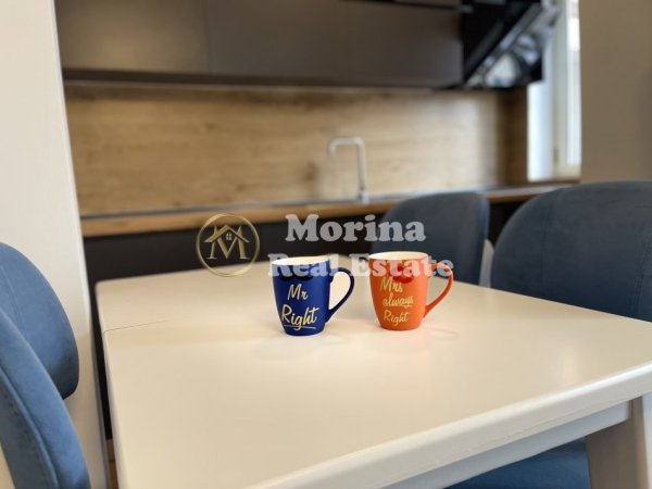 Tirane, jepet me qera apartament 1+1 Kati 3, 58 m² 580 € (Rruga Elbasanit)