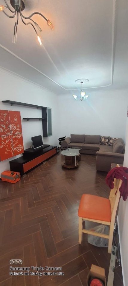 Tirane, shitet apartament 2+1+Ballkon Kati 7, 93 m² 110.000 € (ASTIR)