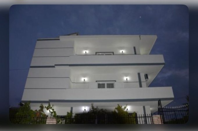 Sarande, shes hotel 550.000 Euro (Sarand)