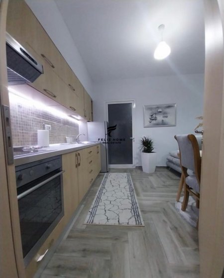 Tirane, jepet me qera apartament 1+1 Kati 3, 100 m² 600 € (KOPSHTI ZOOLOGJIK)