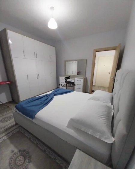 Tirane, jepet me qera apartament 1+1 Kati 3, 100 m² 600 € (KOPSHTI ZOOLOGJIK)