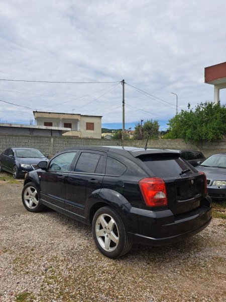 Durres, shes makine Dodge Caliber 1.8 Benzine 2008 Benzin, e zeze manuale Kondicioner 177.000 km 4.100 €