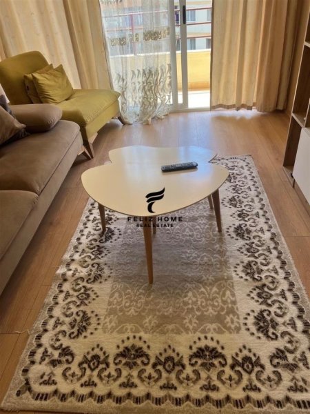 Tirane, jepet me qera apartament 1+1 Kati 4, 75 m² 420 € (ASTIR)
