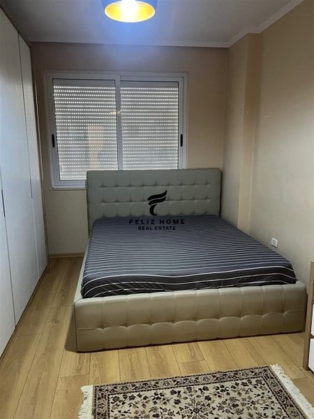 Tirane, jepet me qera apartament 1+1 Kati 4, 75 m² 420 € (ASTIR)