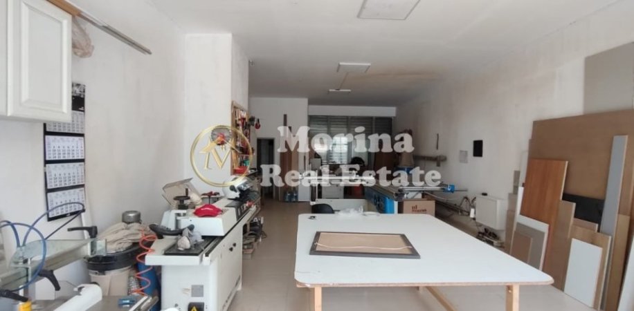 Tirane, shitet ambjent biznesi Kati 1, 287 m² 450.000 € (Rruga Bardhyl)