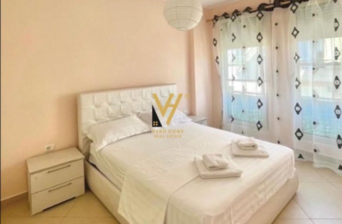 Tirane, jepet me qera apartament 2+1+Ballkon Kati 5, 110 m² 700 € (RRUGA PETI)