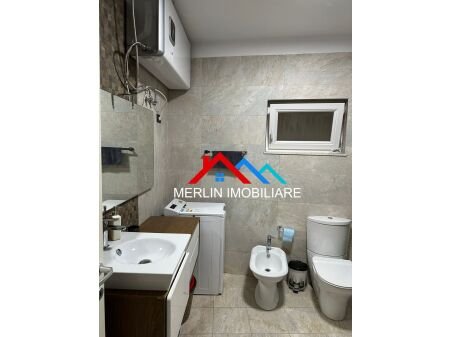 Tirane, jepet me qera apartament 1+1+Ballkon Kati 1, 75 m² 600 € (Hamdi Garunja)