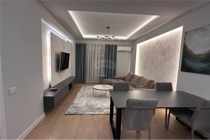 Tirane, shitet apartament 2+1 Kati 8, 95 m² 170.000 € (Bedri Karapici)