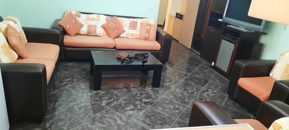 Tirane, shitet apartament 2+1+Ballkon Kati 6, 98 m² 175.000 € (SPITALI AMERIKAN 3)