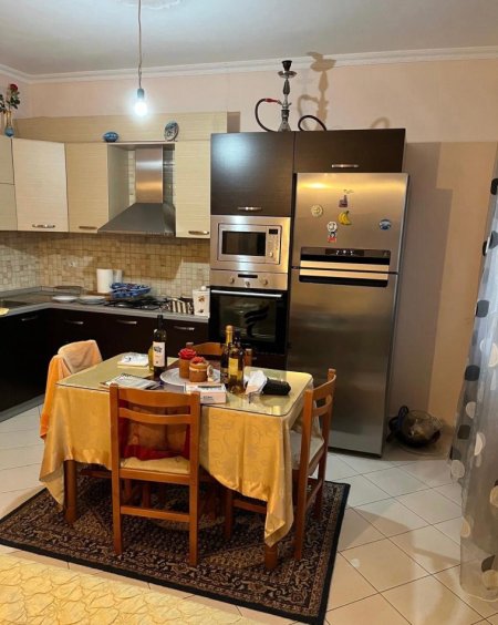 Tirane, shitet apartament 2+1+Ballkon Kati 9, 94 m² 110.000 € (ASTIR)