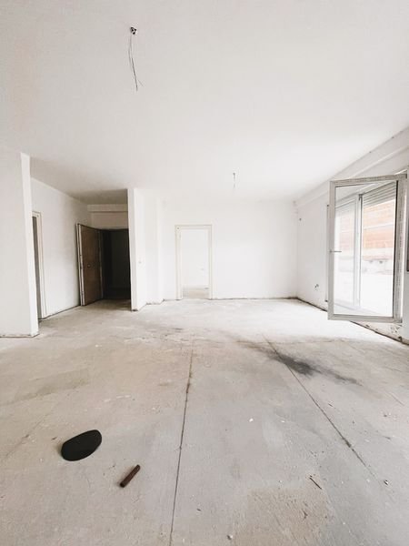 Tirane, shitet apartament 1+1 , 76 m² (Komuna e Parisit)