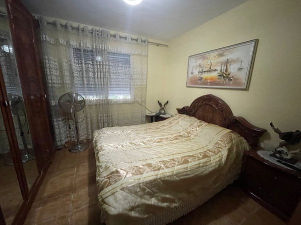 Tirane, shitet apartament 1+1 Kati 2, 54 m² 80.000 € (TV Klan)