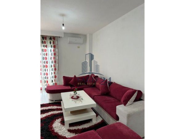 Tirane, shes 2+1+Ballkon , 116m² 157.000 € (rruga teodor keko)
