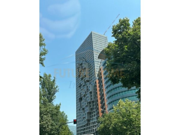 Tirane, shitet zyre Kati 14, 460 m² 2.300.000 € (Downtown One)