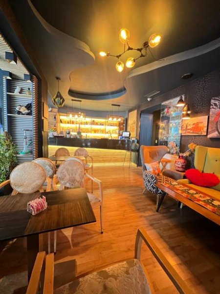 Tirane, shes lokal Kati 0, 150 m² 350.000 Euro (Ifan tomini)