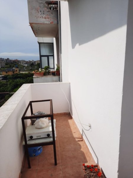 Kavaje, shes apartament 1+1+Ballkon Kati 4, 45 m² 45.000 € (Golem)