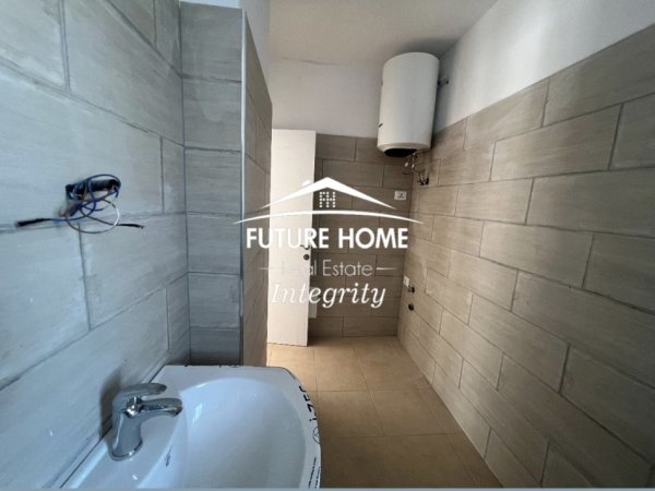 Tirane, shitet apartament 2+1+Post Parkimi Kati 4, 132 m² 140.000 € (Selitë)