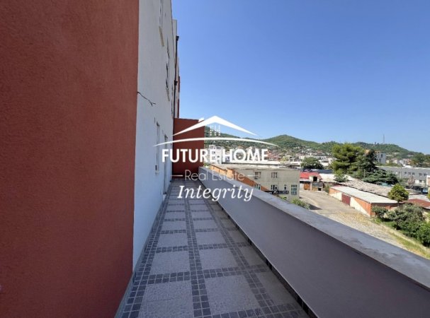 Tirane, shitet apartament 2+1+Post Parkimi Kati 4, 132 m² 140.000 € (Selitë)