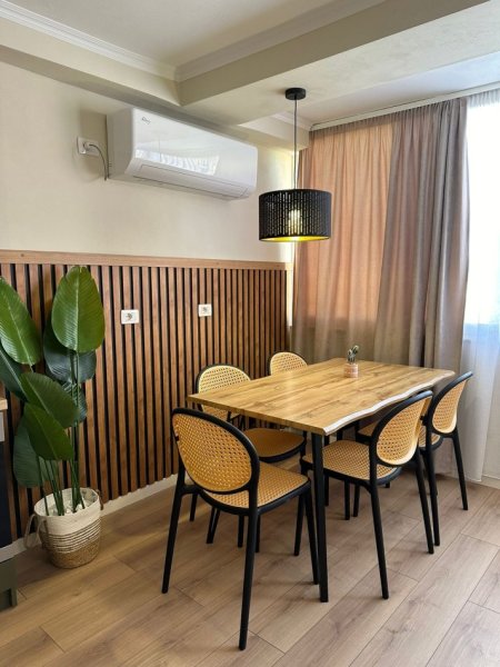 Durres. plazh, jepet me qera apartament 1+1 Kati 2, 49 m² 50 € (Ne Durres 100 metra larg detit)