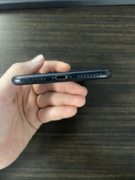 Tirane, Shitet 80mij lek IPhone 7+ 128 Gb