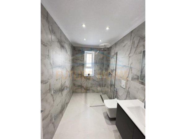 Tirane, shitet apartament 2+1 Kati 5, 97 m² 166.500 € (Rruga Mine Peza)