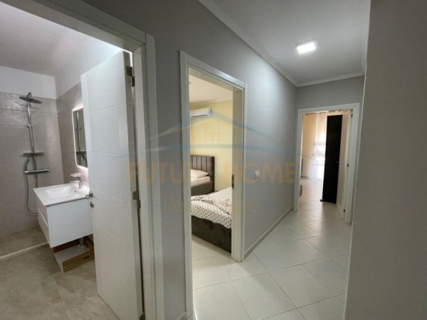 Tirane, shitet apartament 2+1 Kati 5, 95 m² 180.000 € (Stacioni i Trenit)
